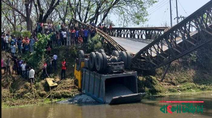 খাগড়াছড়ি-সাজেক রুটে যান চলাচল বন্ধ